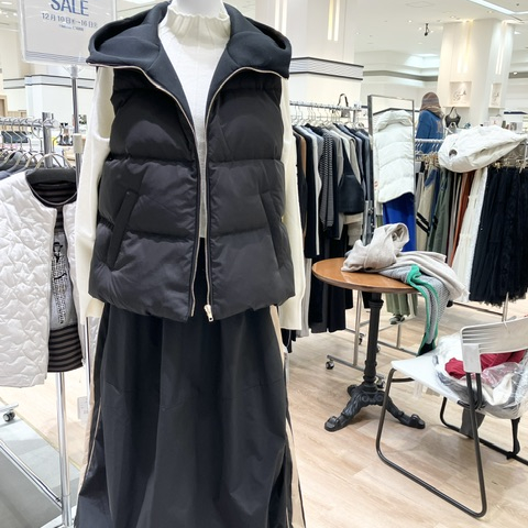 「モダン・スープ」冬の婦人服SALE開催中❣