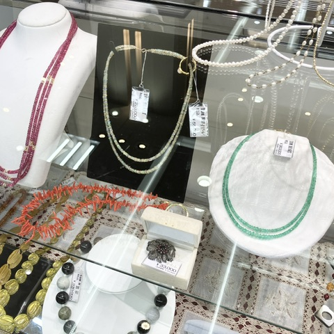 天然アクセサリーとアジアンフェア「トムハート」❣️