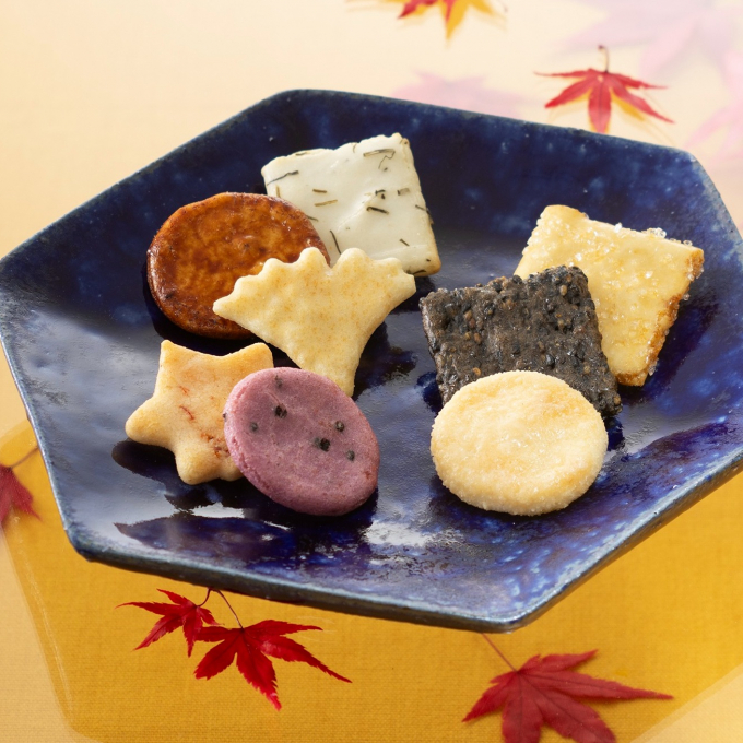新商品　京の秋蕪村あられ春秋　秋の月