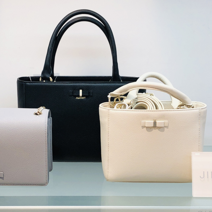 ジルスチュアート💕新作バッグ