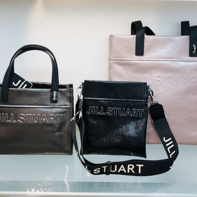 ジルスチュアート💕新作バッグ