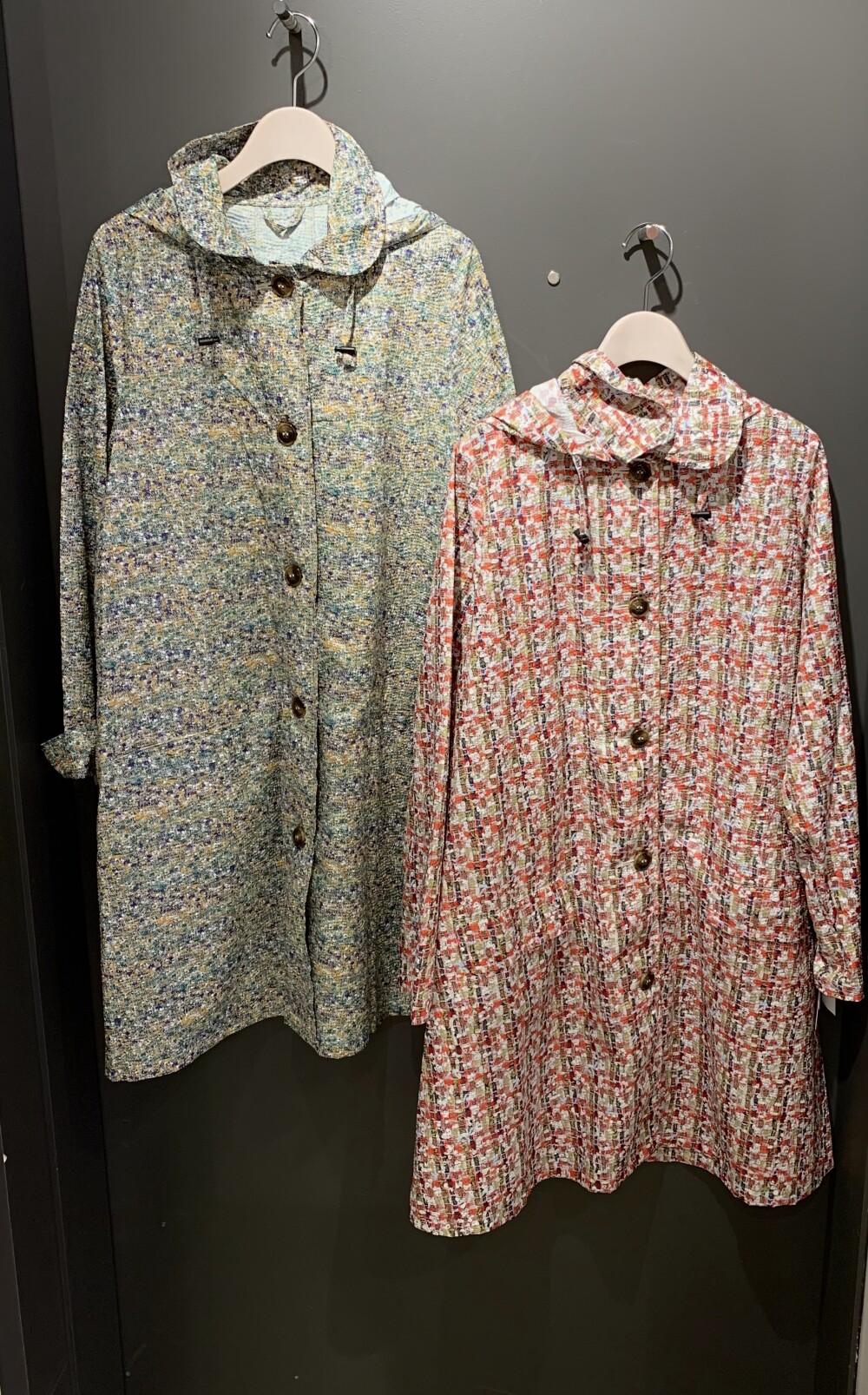 雨の日もオシャレなレインコートで Moonbat 大丸心斎橋店公式 Shop Blog