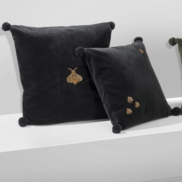 お洒落なクッションでお部屋にアクセントを Casa 大丸心斎橋店公式 Shop Blog お洒落なクッションでお部屋にアクセントを Casa 大丸心斎橋店公式 Shop Blog