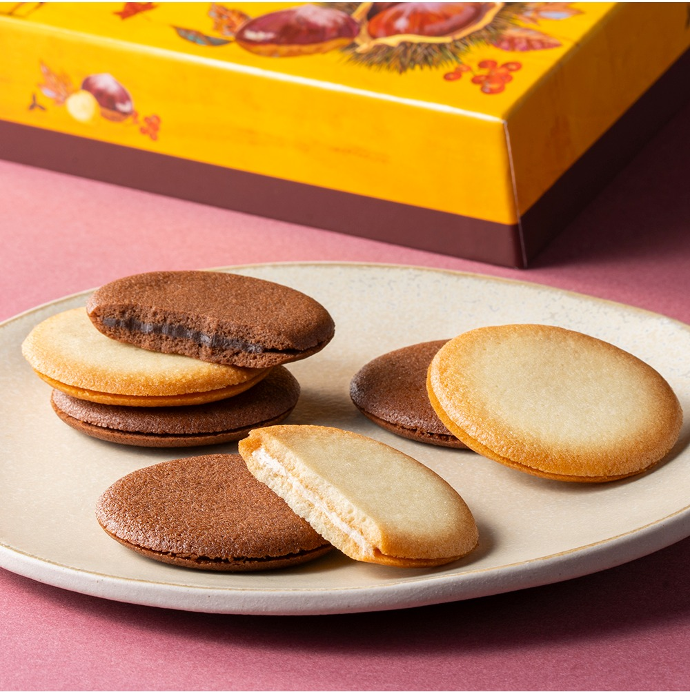 【💖新発売！！🌟☝️秋の味覚といえば…🌰！？💕🍫】🐿可愛い秋♪🦌モンブランラングドシャクッキー アソートメント
