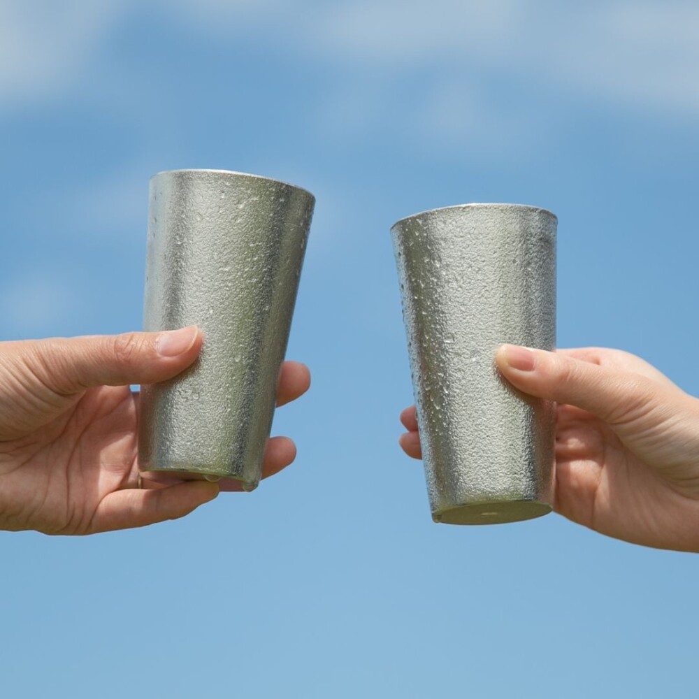 夏は錫製カップでビールを満喫
