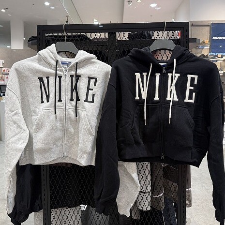 【NIKE】新作ウエアのご紹介👚