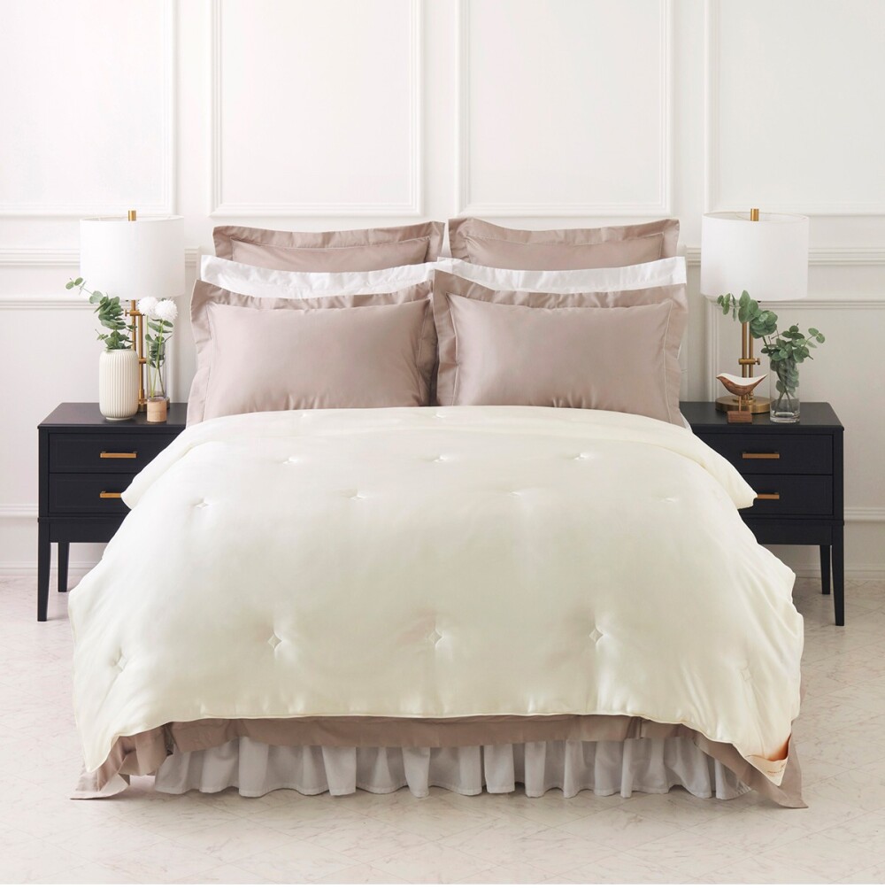 人にやさしく寄り添う真綿ふとん