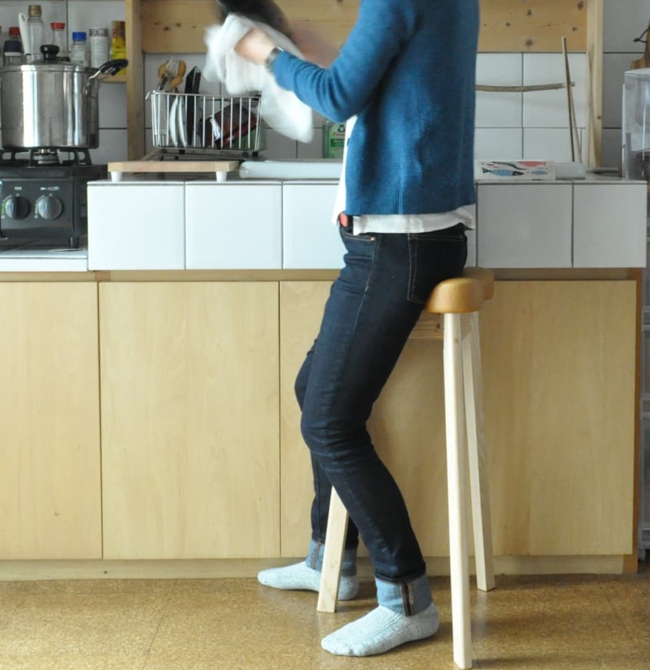 美姿勢で座れるキッチンスツール✨