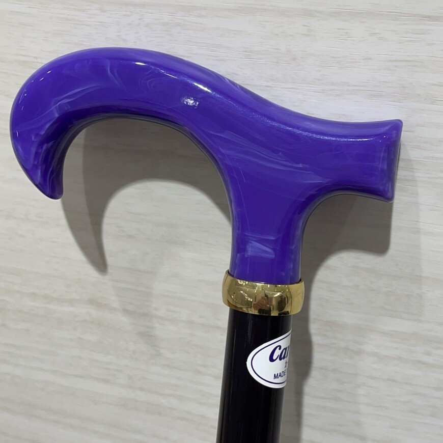 上品な美しさ✨ 軽量な折りたたみカーボン杖✨