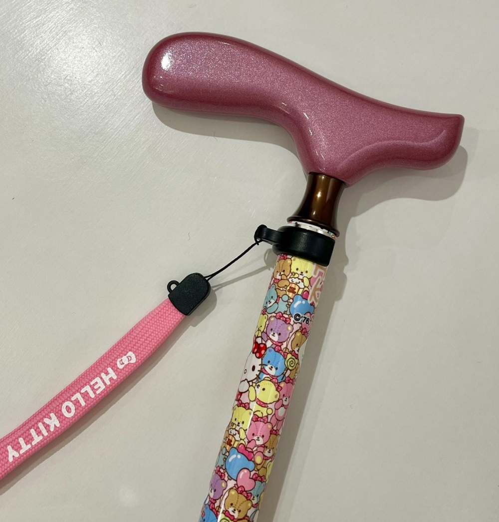《再入荷です》ハローキティデザインのステッキ🎀