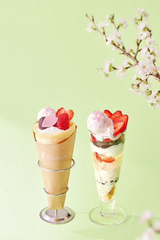 🌸🍓桜といちごのパフェ・クレープ🍓🌸販売中✨