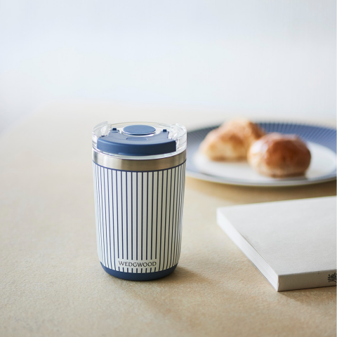 ウェッジウッド〉ジオ ブルー 新作のご案内 | WEDGWOOD ｜ROYAL