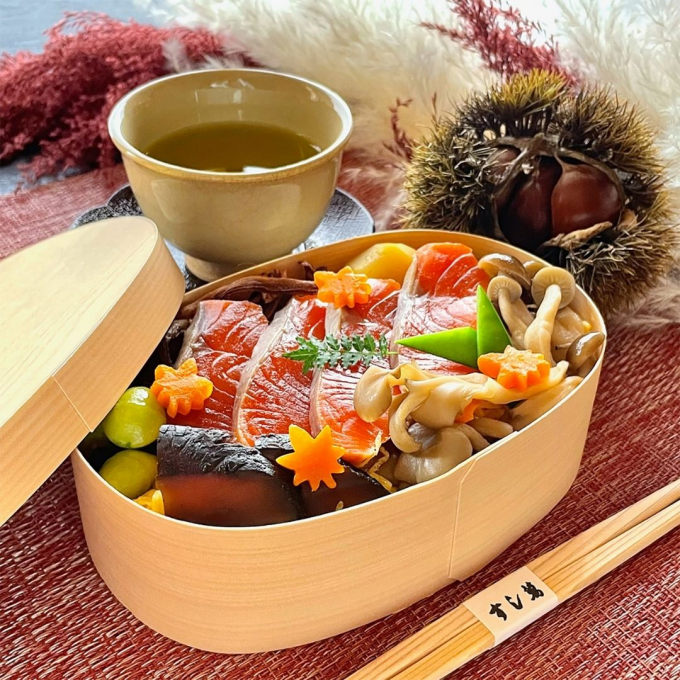 【10月限定】鮭と木の子の秋ちらし