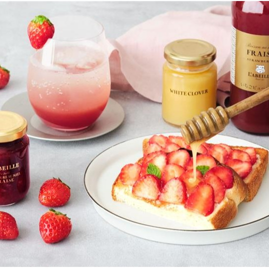 【季節到来】いちごとはちみつの特別なマリアージュ／はちみつ専門店〈ラベイユ〉
