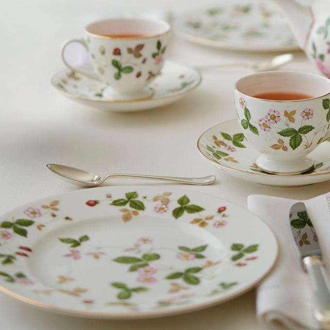 〈ウェッジウッド〉ワイルド ストロベリー スプリングキャンペーンのお知らせ