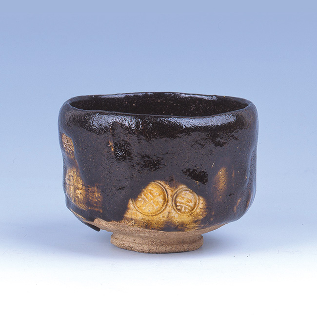「樂代々作品を中心に 秋の茶の湯道具逸品展」開催中
