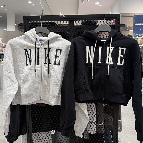 【NIKE】新作ウエアのご紹介👚