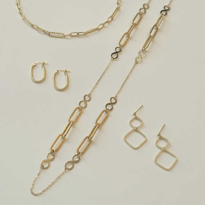 〈ウノアエレ〉Autumn & Winter フェア