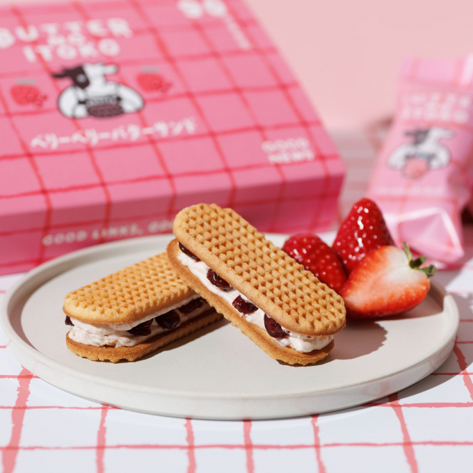 春の新商品🌸ベリーベリーバターサンド🍓✨
