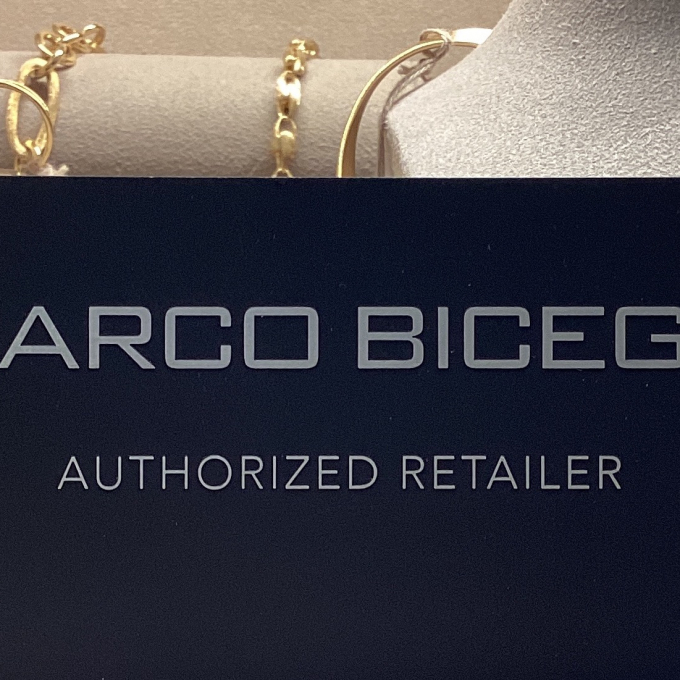 表情あるゴールド【マルコ ビチェゴ】のジュエリー