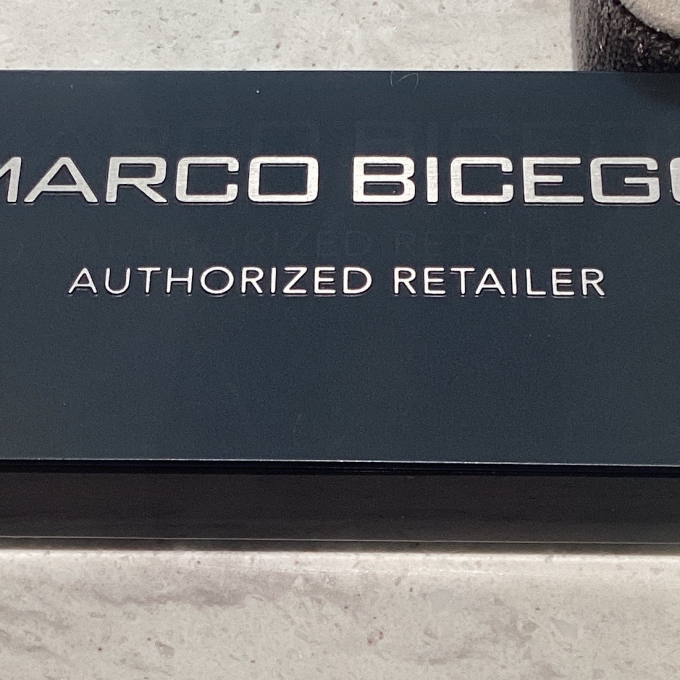 柔らかなゴールドの輝き【マルコ ビチェゴ】のジュエリー