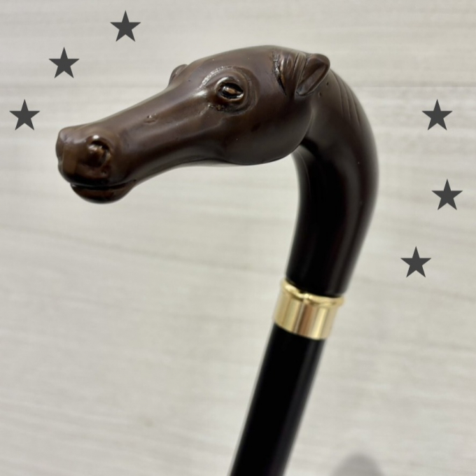 🐎気高く美しい馬頭デザイン🐎
