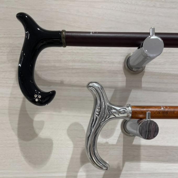 《つえ姫》女性にもオススメ 木製1本杖✨