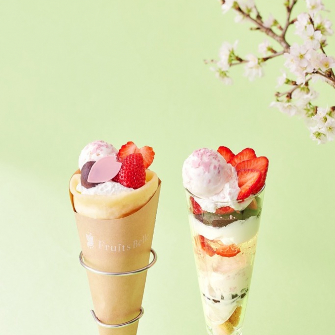 🌸🍓桜といちごのパフェ・クレープ🍓🌸販売中✨