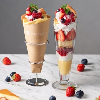 【フルーツベル】苺チーズケーキパフェ・クレープ販売中！