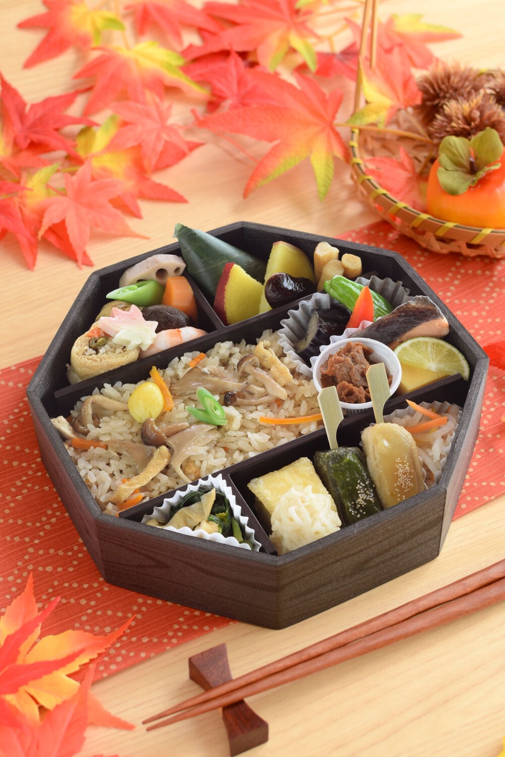 本館地階【梅の花】秋の行楽弁当・新発売！