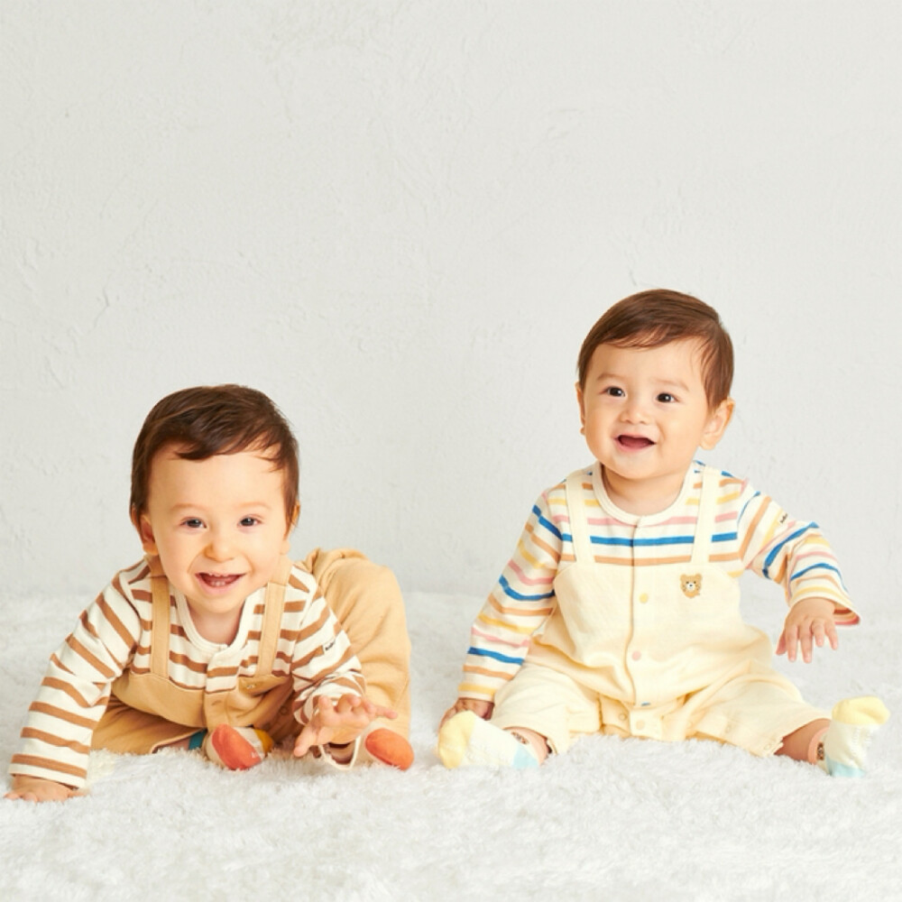 秋冬春3シーズン使える⭐️やわらかカバーオール