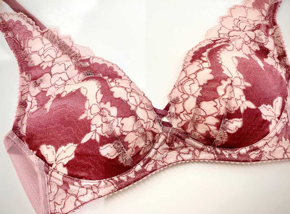 🎀重力ケアブラ🎀ノンワイヤーで気軽にバストケア