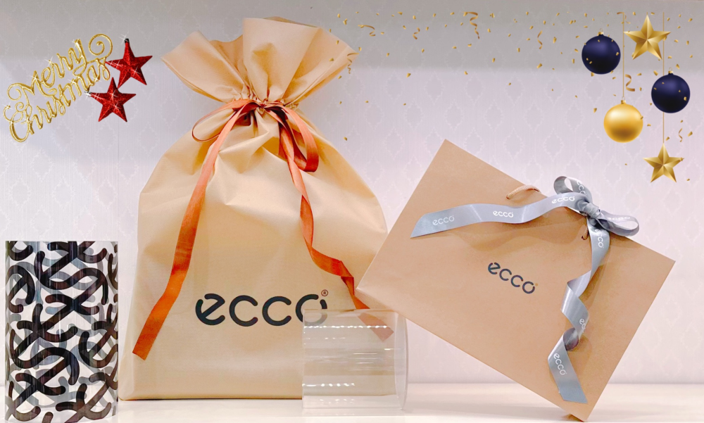 ECCO  🎁 ホリデーギフト 🎁　