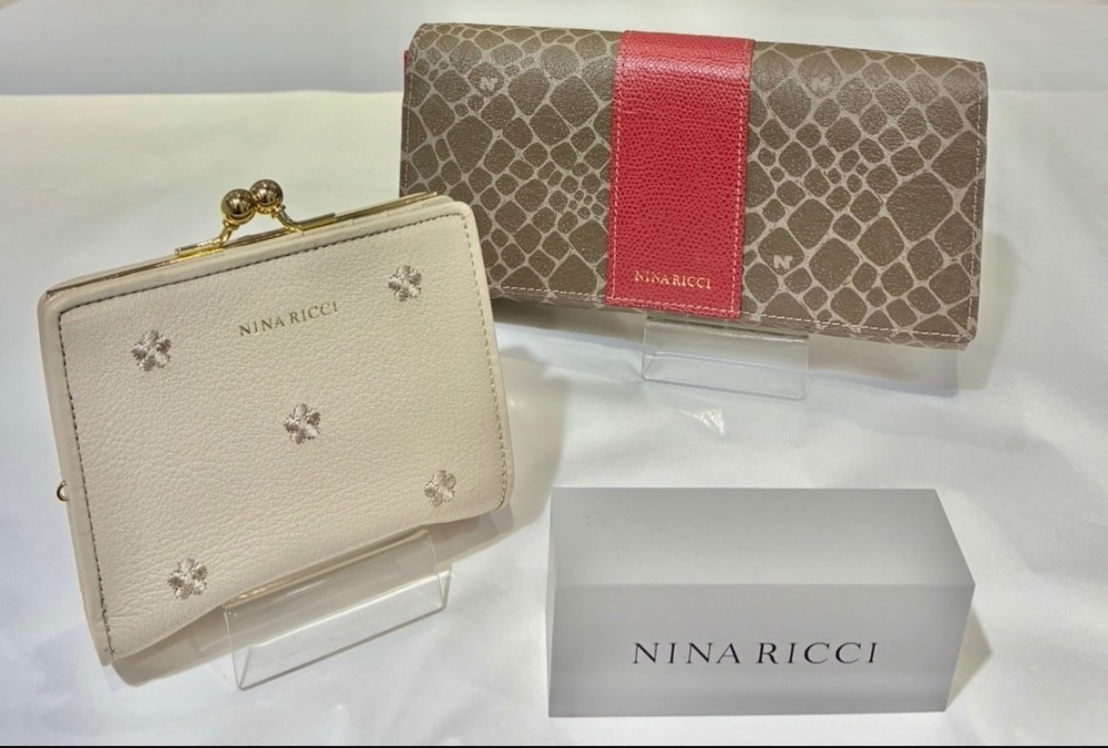 NINA RICCI  財布
