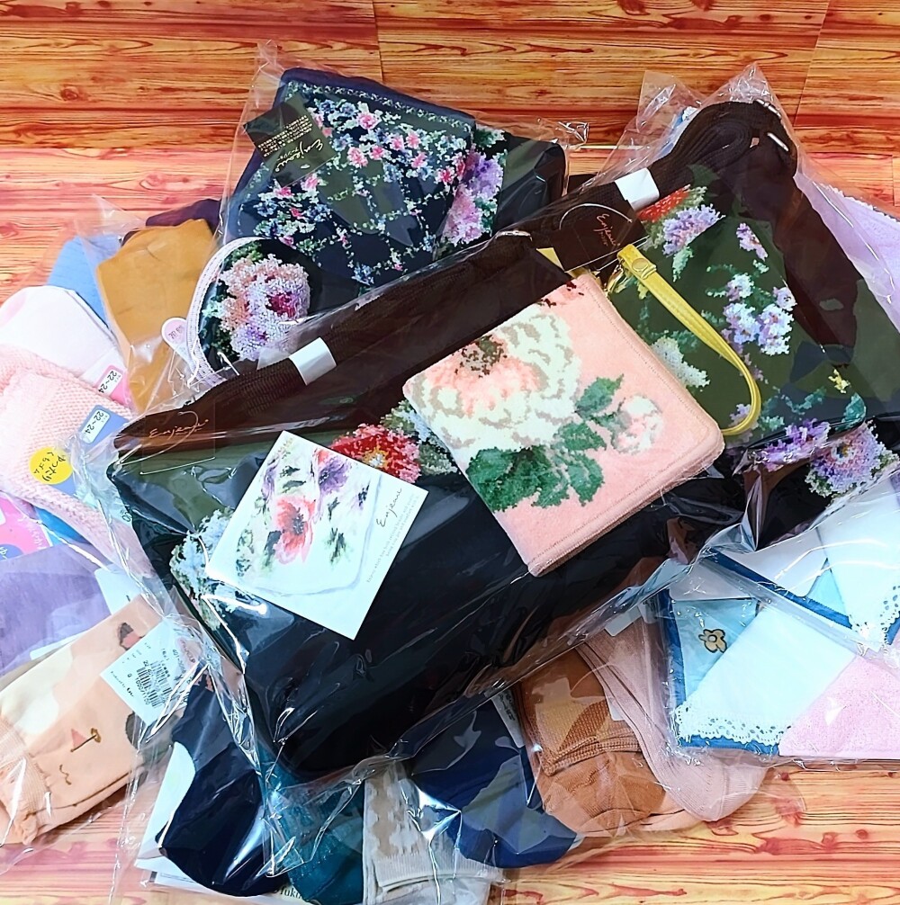 静岡店リニューアル１周年記念婦人洋品お楽しみ袋！