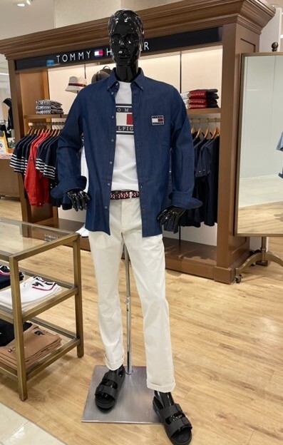 スタッフのおすすめ第三弾 アイコンロゴコーデ トミーヒルフィガー 松坂屋静岡店公式 Shop Blog