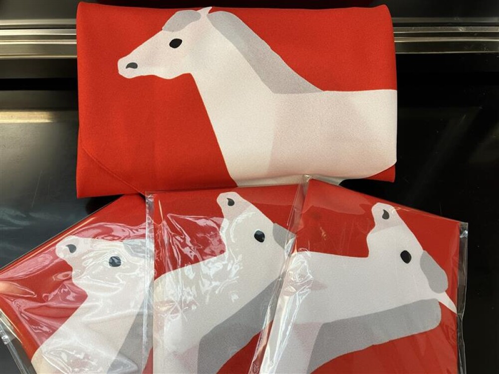 干支ふろしき　販売中です🐎
