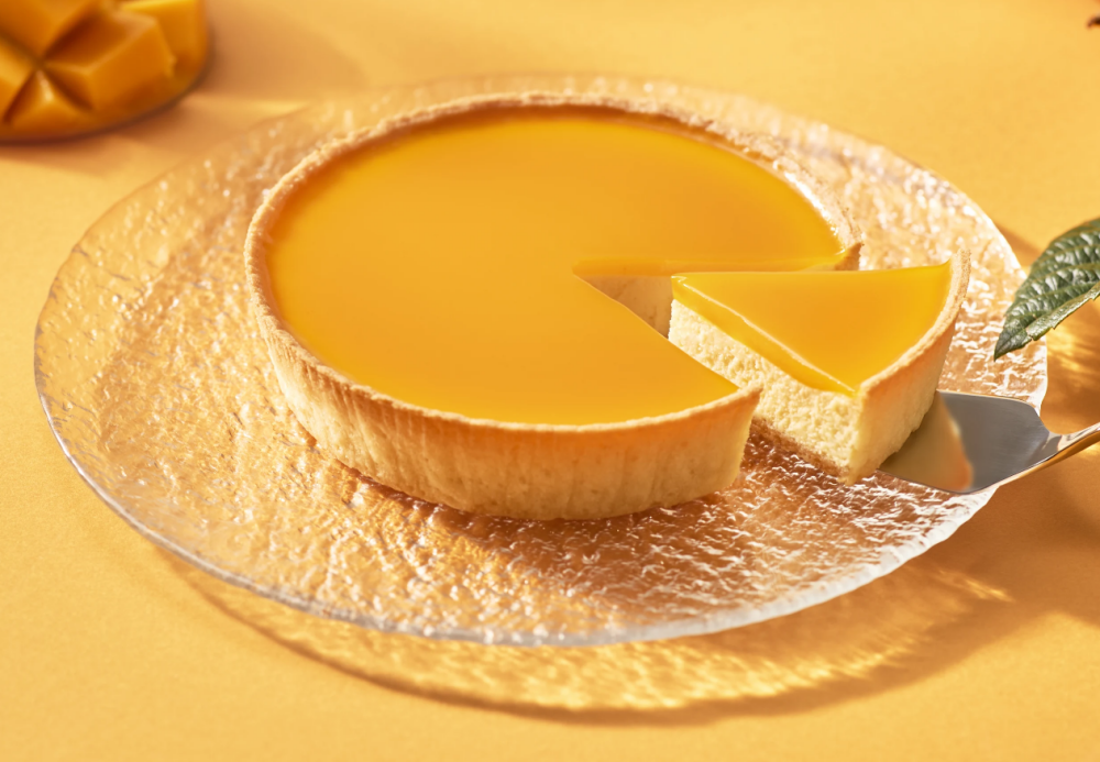 週末限定　アルフォンソマンゴーのチーズケーキ販売