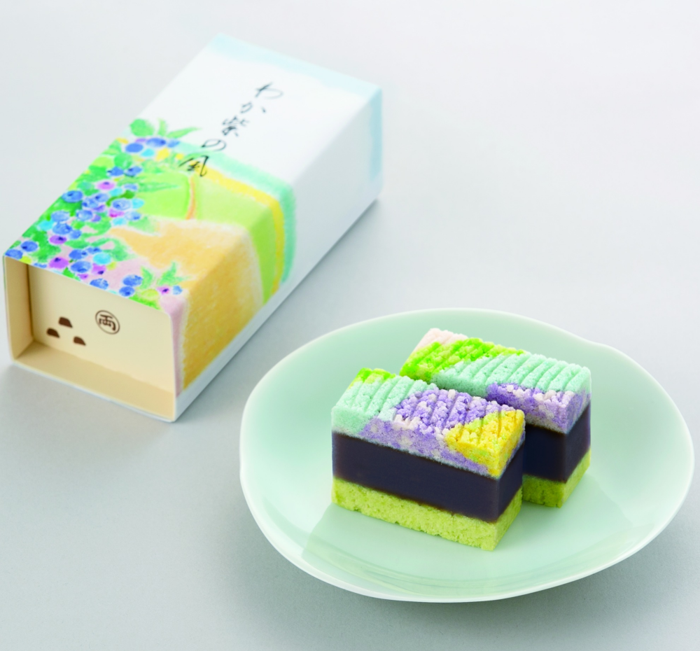 香り高い爽やかなブルーベリー餡を是非！