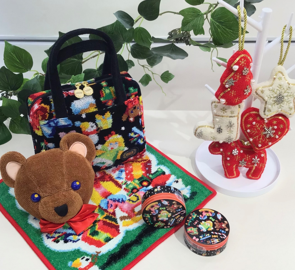 可愛いクリスマスアイテムをプレゼントに。