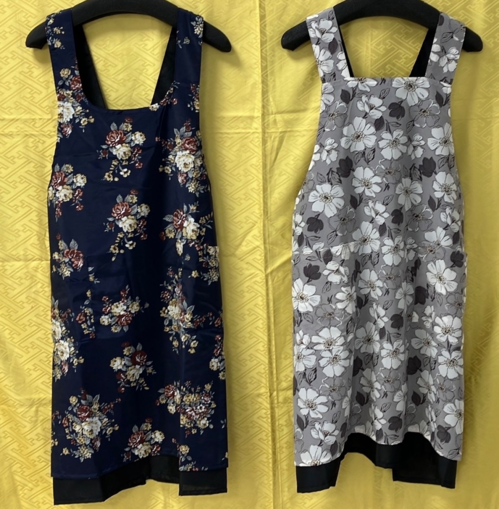 エプロン入荷しました☺️