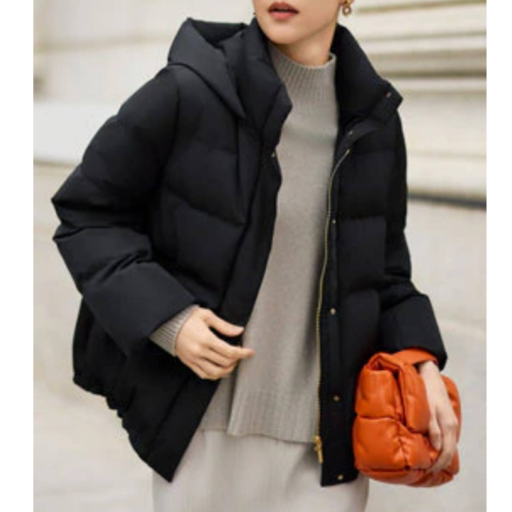 自由区毎年人気のダウンコートに新色登場！