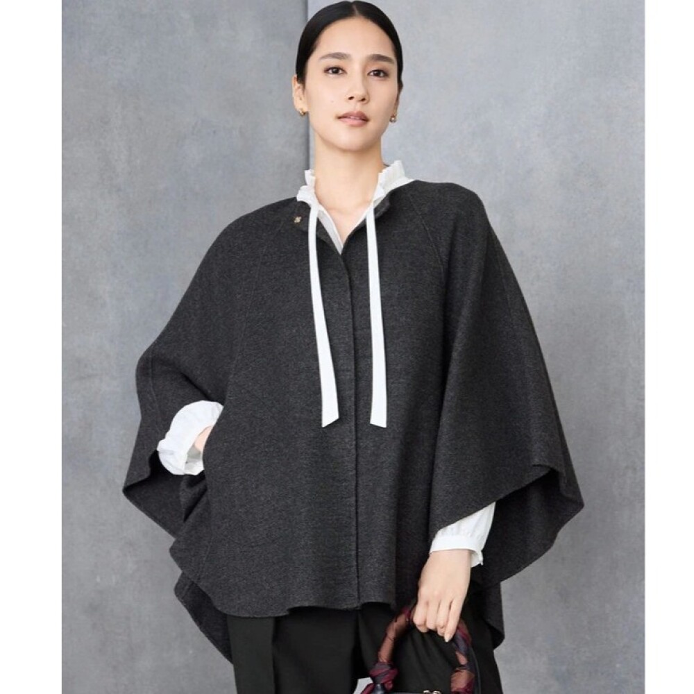 【自由区】さらっと羽織れるリバーポンチョ◎