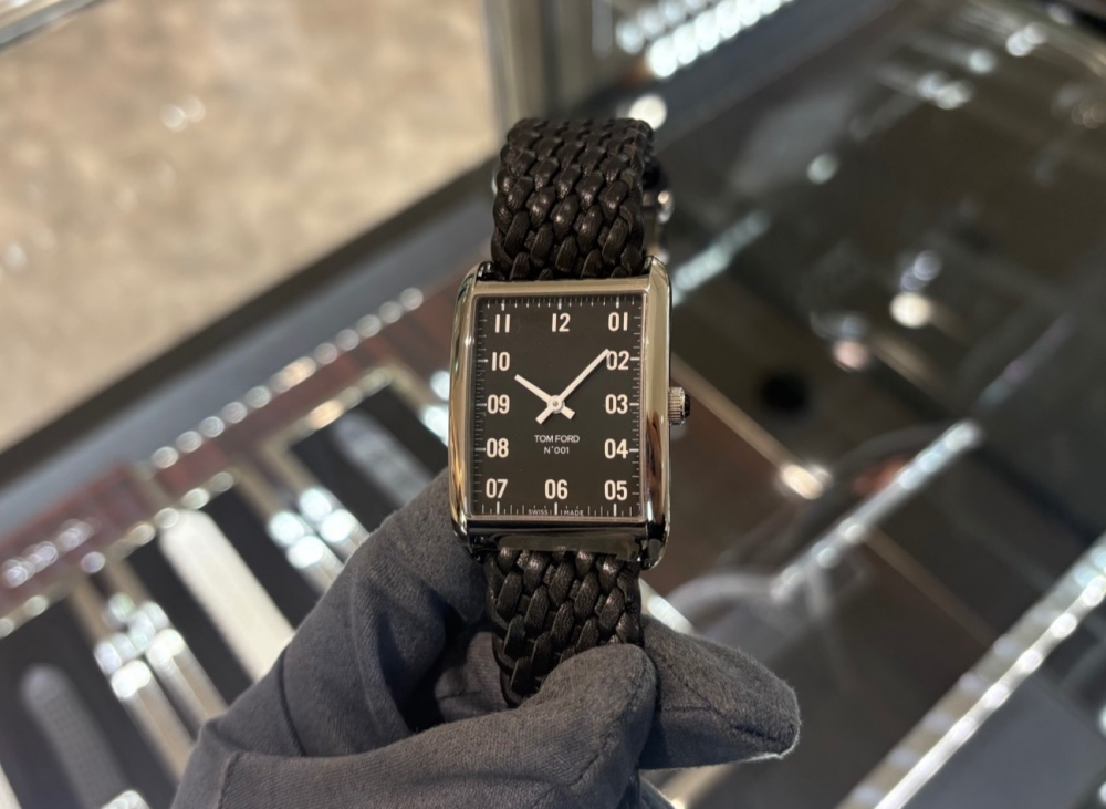 【TOM FORD】メッシュベルトで通気性よく！【トムフォード】TF0120268328