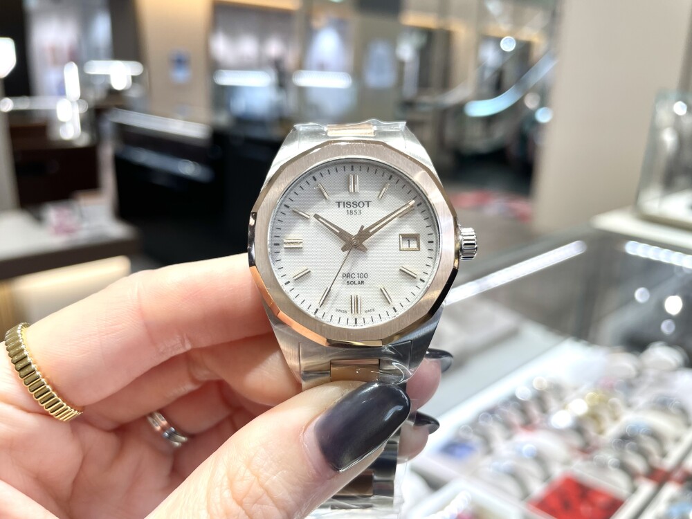 【TISSOT】ソーラーの力で！【ティソ】T151.822.22.111.00