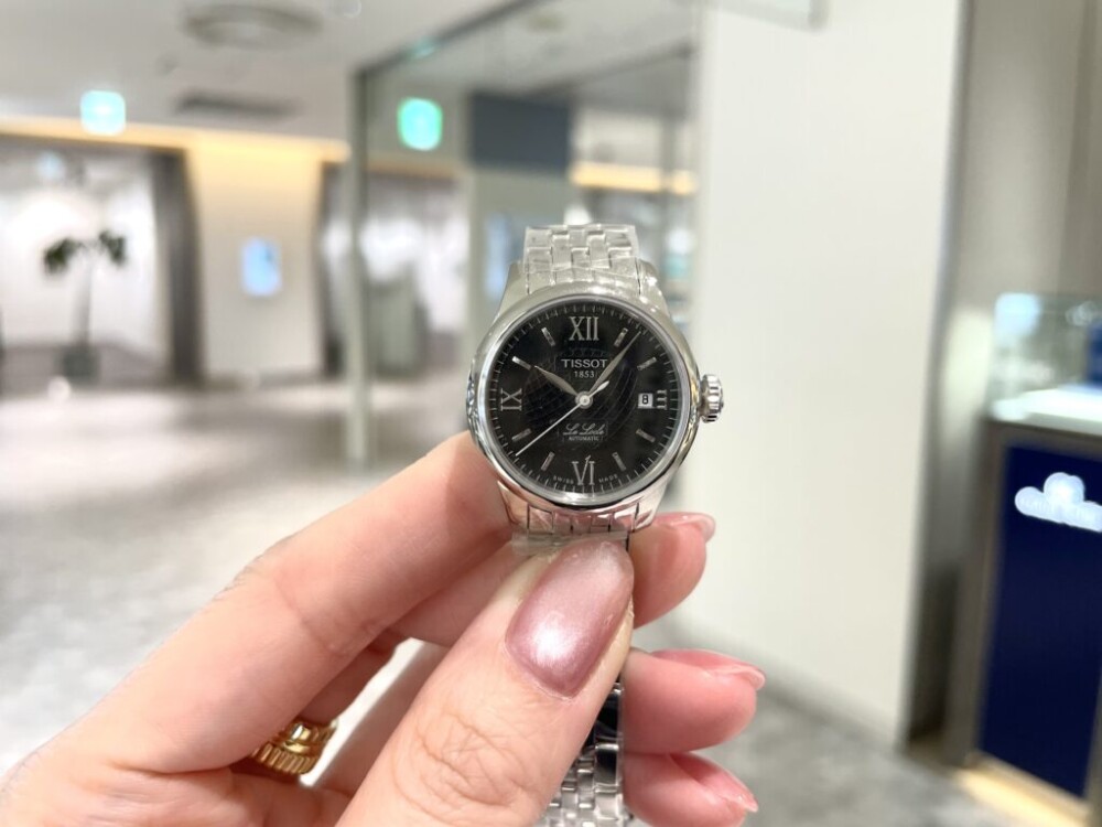 小さくても機械式時計！