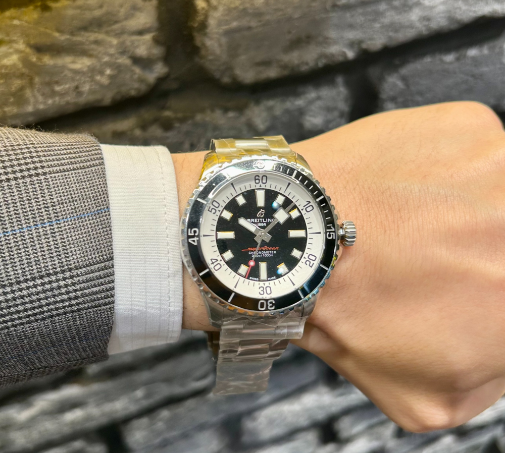 【BREITLING】タフさと洗練を兼ね備えたダイバーズ【ブライトリング】A173736211B1A1