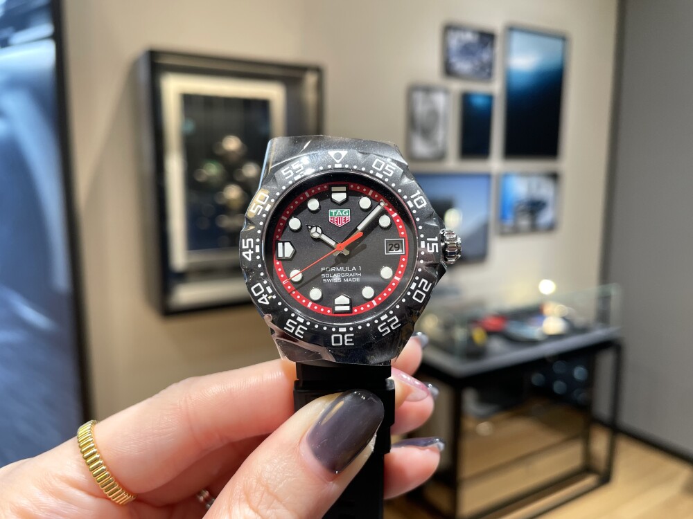 【TAGHEUER】3,000本限定入荷！【タグ・ホイヤー】WBY1114.FT8084