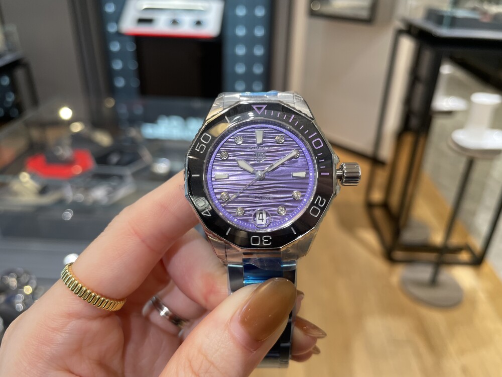 【TAG Heuer】紫の輝きはアクアレーサーにお任せ！【タグ・ホイヤー】WBP231M.BA0618