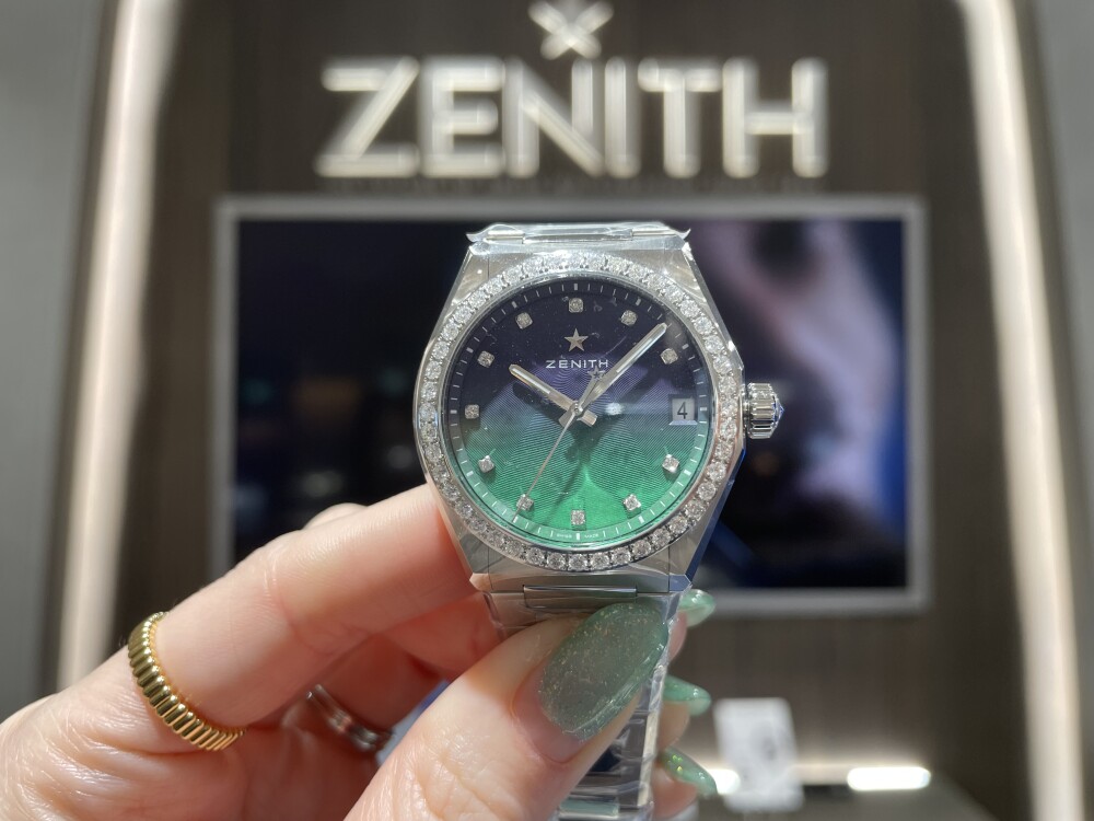 【ZENITH】夜空の神秘を腕に【ゼニス】16.9200.670/34.MI001